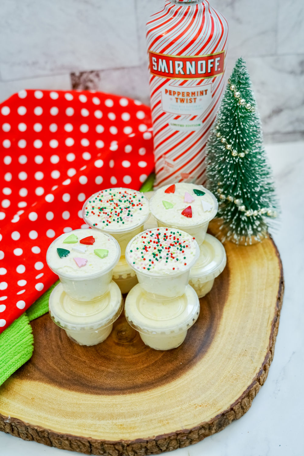 completed pudding shots with peppermint vodka