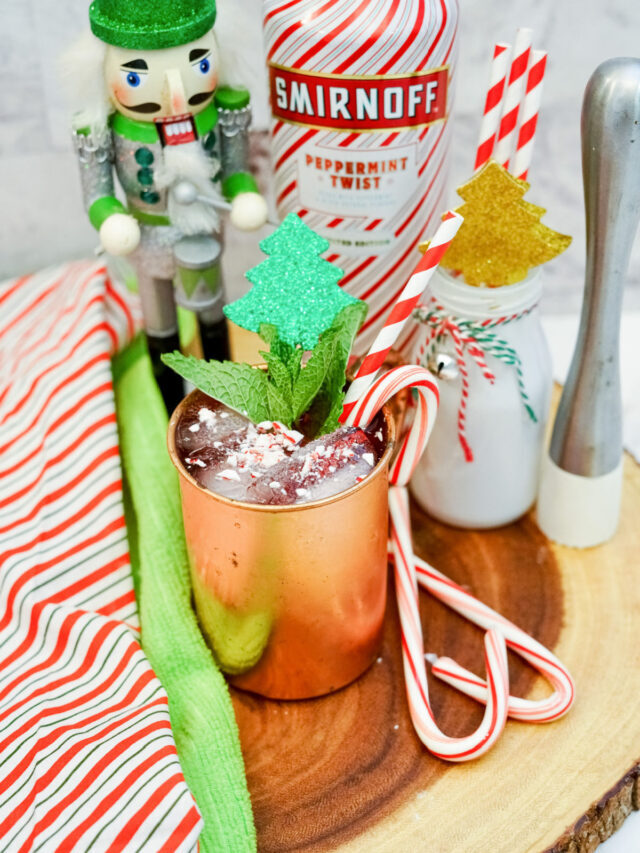 Easy Christmas Moscow Mule